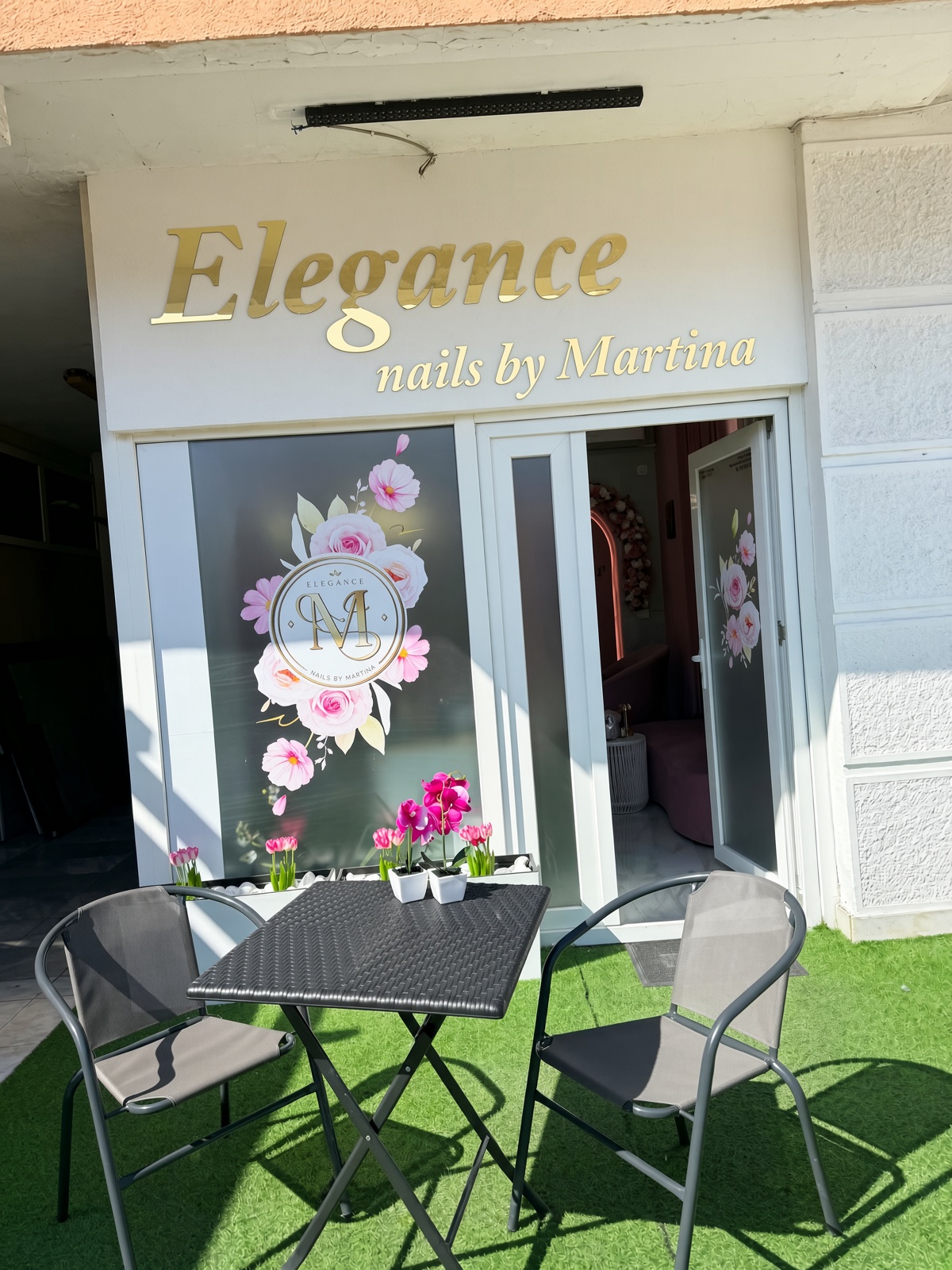 Фасада на Elegance nails by Martina, ул. Братство Единство 8, Струмица